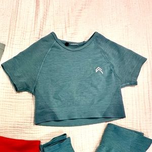 Mineral Green Oner Active Classic Seamless 2.0 Short Sleeve Crop Top in size S